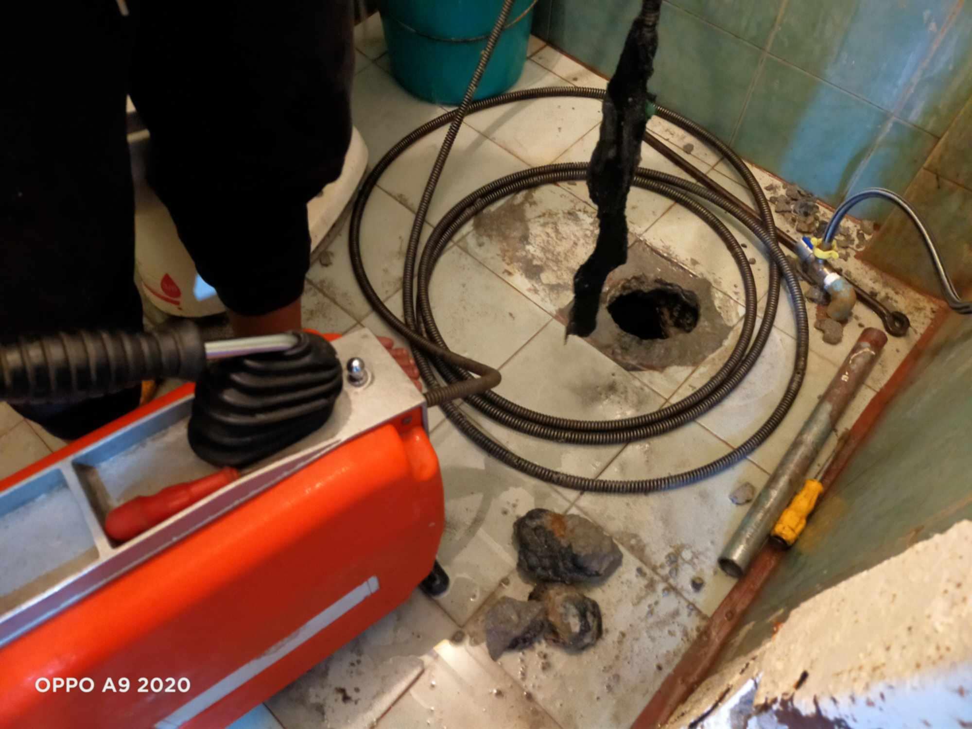 Commercial pipeline declogging execution